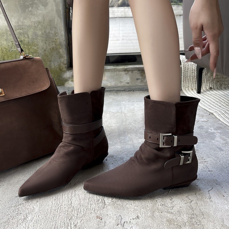 韩版小众绒面粗跟皮带扣粗跟小方头短靴瘦瘦靴女秋冬季西部牛仔靴