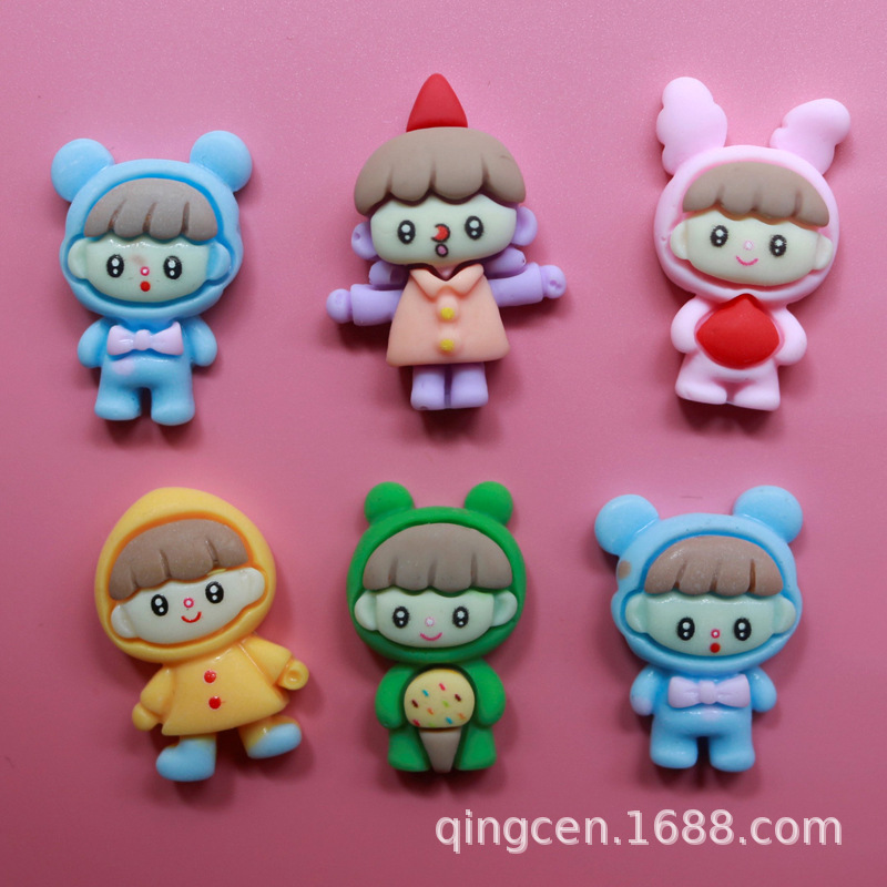 可爱小男孩公仔