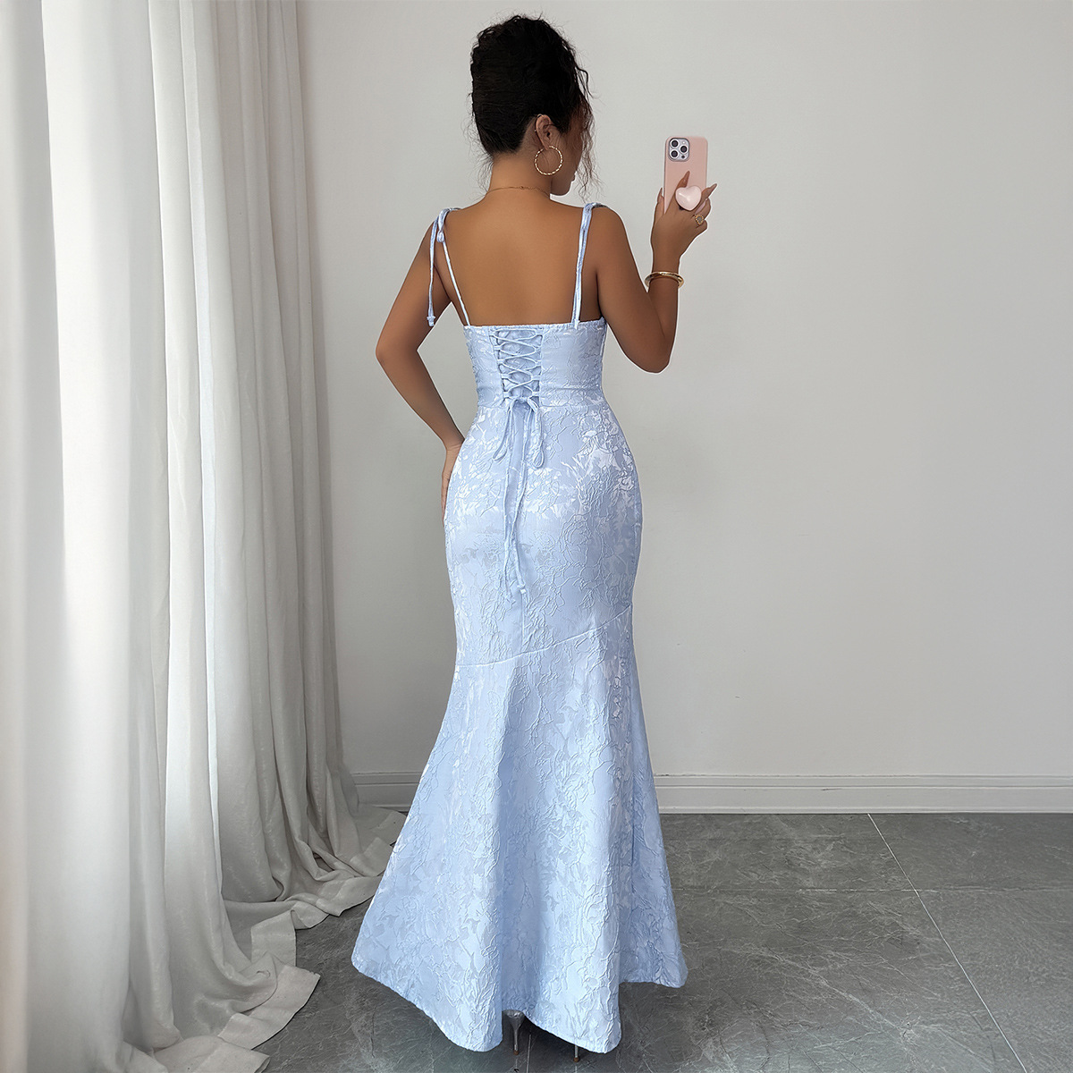 Elegant Bodycon Dress – Sleeveless Wrap Dress For Women (Chic & Versatile) – Stretchy Fabric & Flattering Fit_ecoleips.com