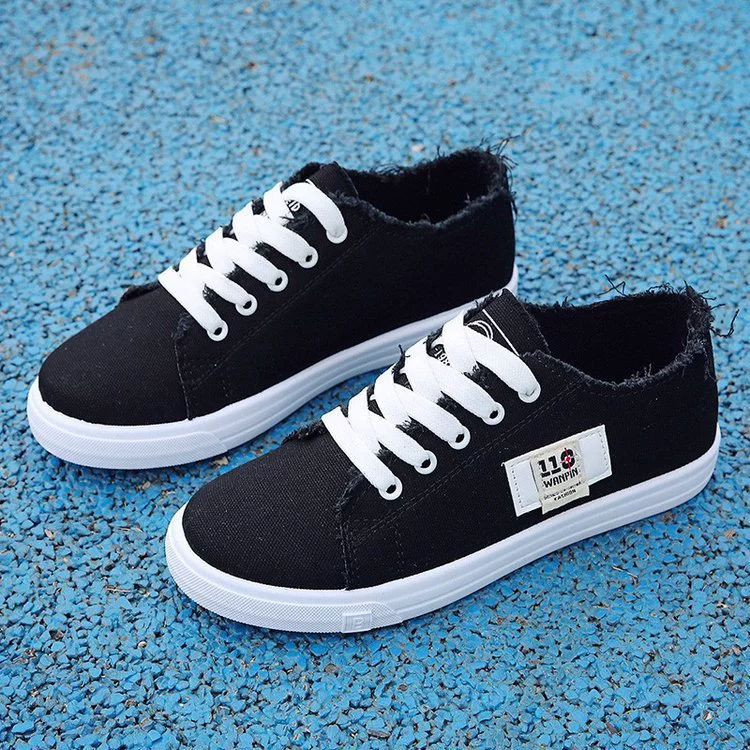Fashionable white shoes, cloth low footwear for leisure