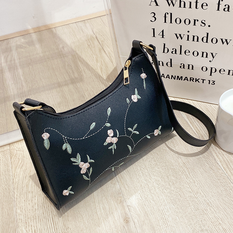 Bolso de brazo bordado bolso de verano 2022 nuevo nicho de diseño universal bolso de hombro bolso de mujer bolso al por mayor
