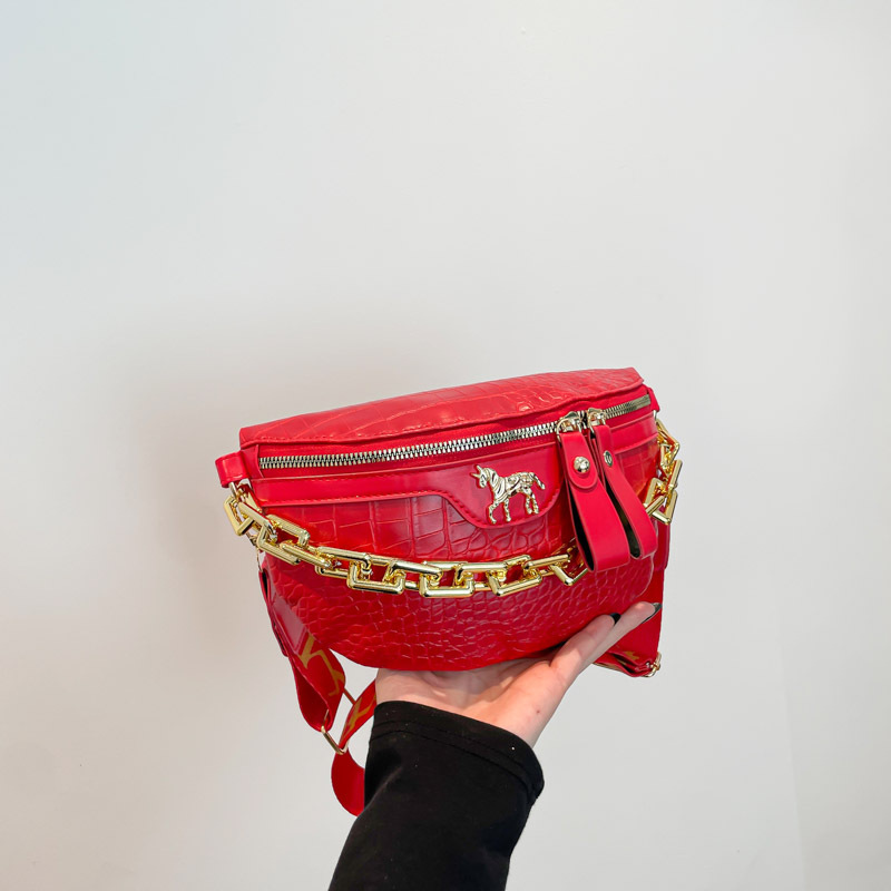 Bolsa de pecho para mujer 2025 nuevo bolso de hombro con patrón de cocodrilo de moda cadena bolso pequeño riñonera bolso de silla de mensajero de banda ancha
