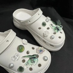 一件代發莊生夢蝶洞洞鞋鞋花鞋扣蝴蝶珍珠鞋花立體巴洛克鞋花扣