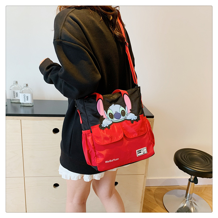 A new, versatile, large-capacity single-shoulder crossbody bag with a cute and girlish heart for student tutoring in the Korean version of Instagram undefined