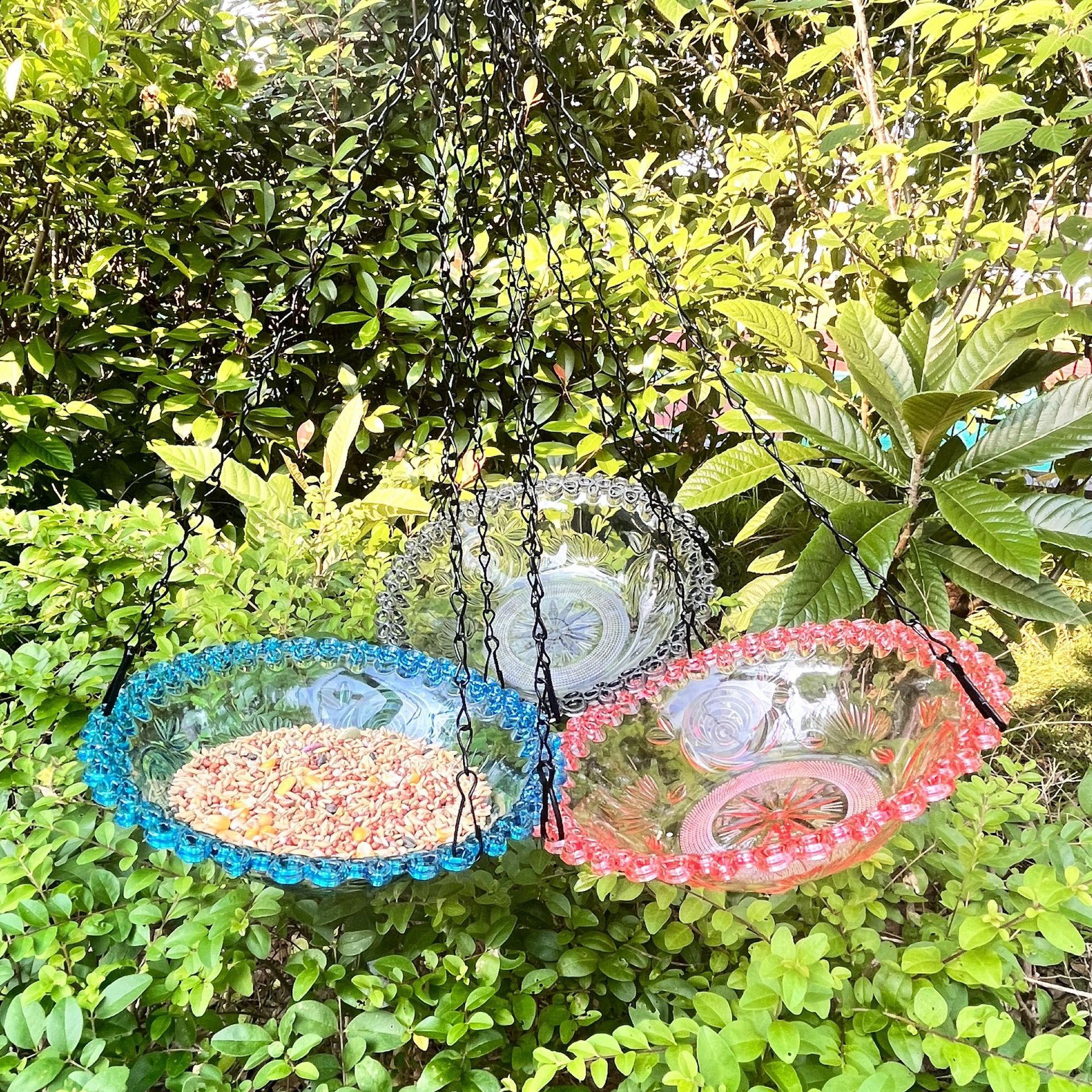 Comedero Colgante para Pájaros de Plástico Decorativo para Jardín y Patio image 2