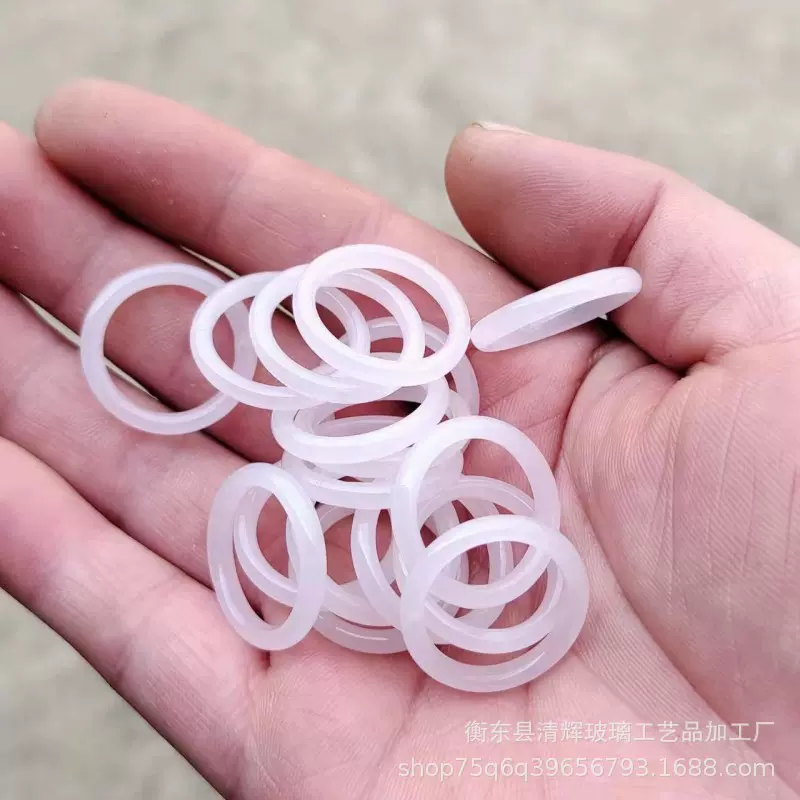 厂家批发3mm极细玻璃仿玉戒指叮当镯古风少女手环流苏吊坠配件