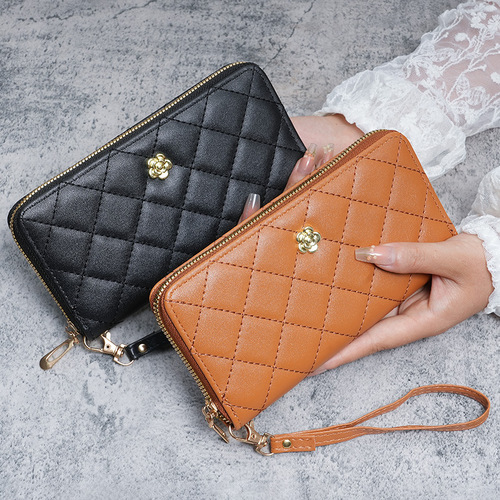 New European and American light luxury, fresh and small fragrance women's wrist wallet card bag multi-card slot women's cross-border mobile phone bag