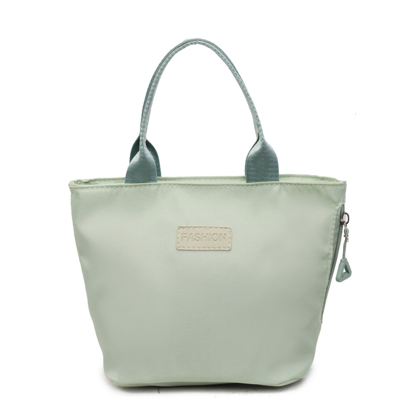 新しい 2025 夏のナイロンハンドバッグ韓国スタイルのファッションレディースバッグカジュアル布バッグ通勤多用途ハンドバッグ