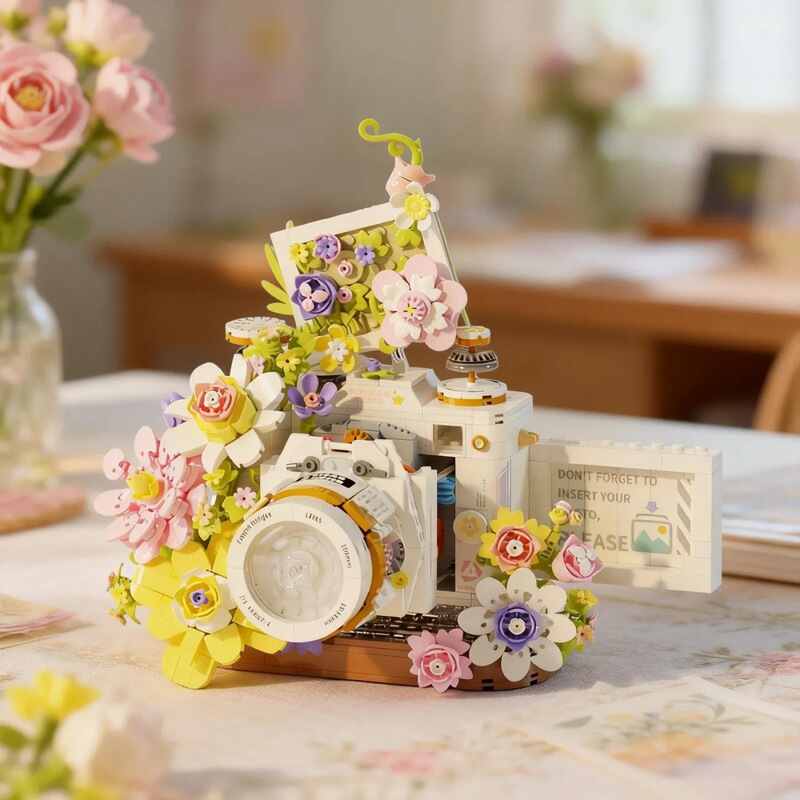 Flower Retro Camera Compatible with Lego Building Blocks, Flower Camera Ornament, Birthday and Holiday Gift for Boys and Girls
