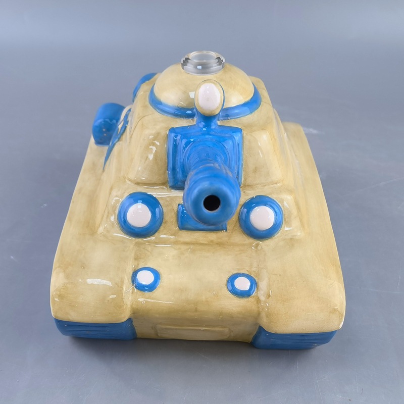 Tanque de cerámica transfronterizo spot juguetes para adultos adornos pato amarillo juguetes automóviles dolomitas bar suministros al por mayor