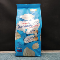 Russian Akontwey cookies 408g bag, cow milk cheese, Filimo ice cream, small farm box, 8 packs