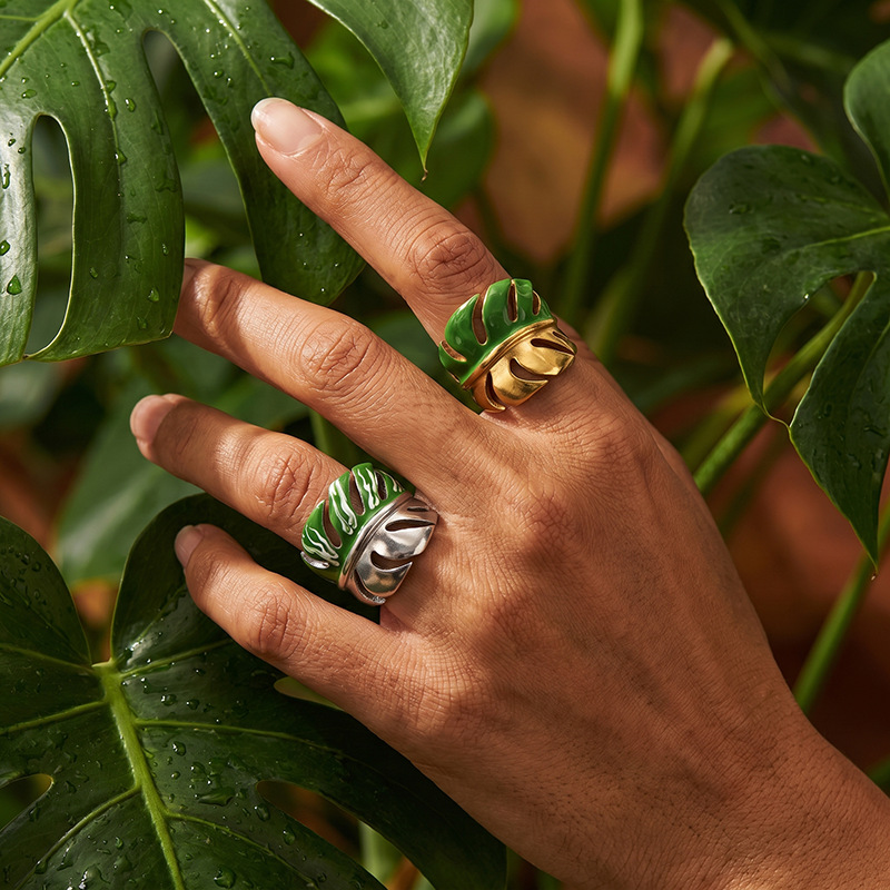 TENA Europa y los Estados Unidos de moda transfronteriza verde goteo de hojas de aceite anillo de modelado nicho de alta calidad no se desvanece joyería al por mayor