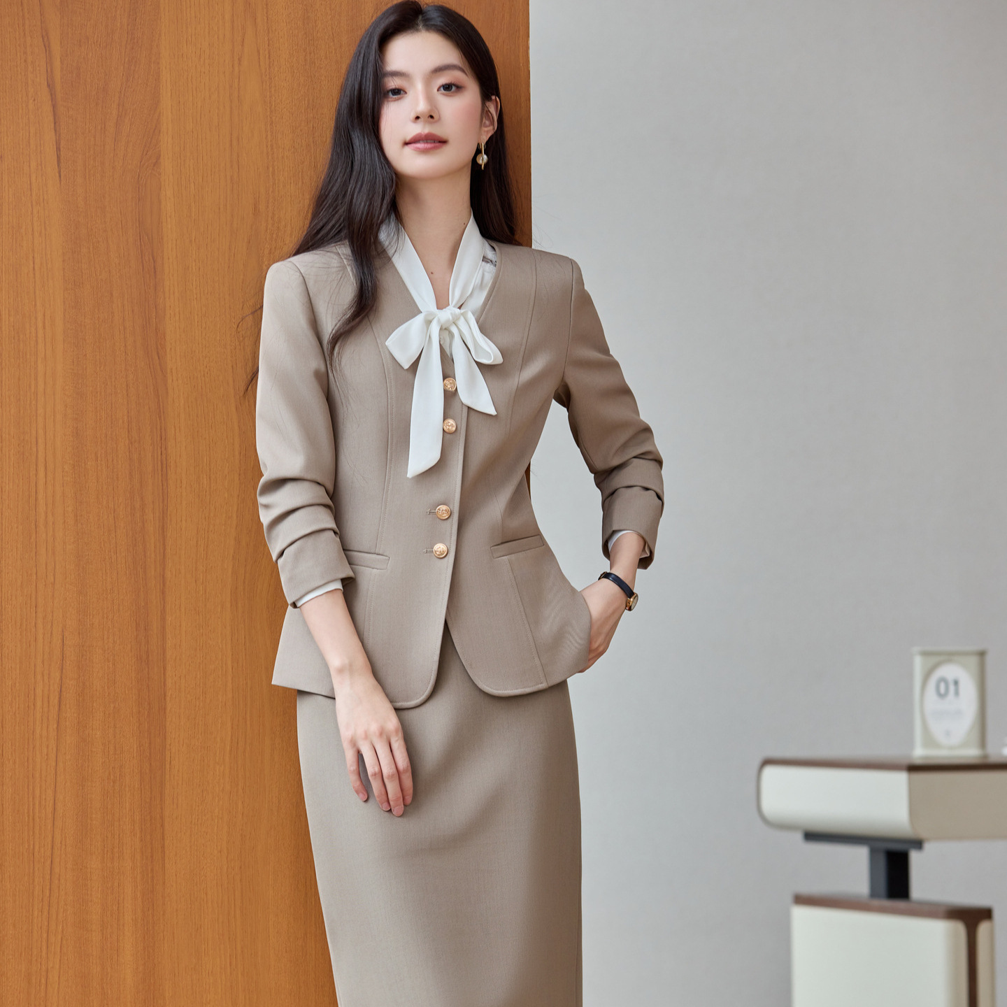 职业装女西服外套正装2026新款小个子高级感休闲正式气质工作服
