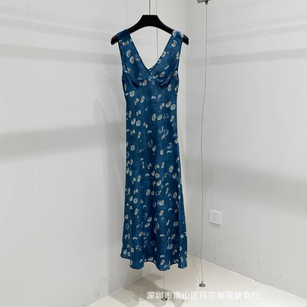 南油高端真丝雏菊印花复古V领背心连衣裙女收腰显瘦a字吊带长裙