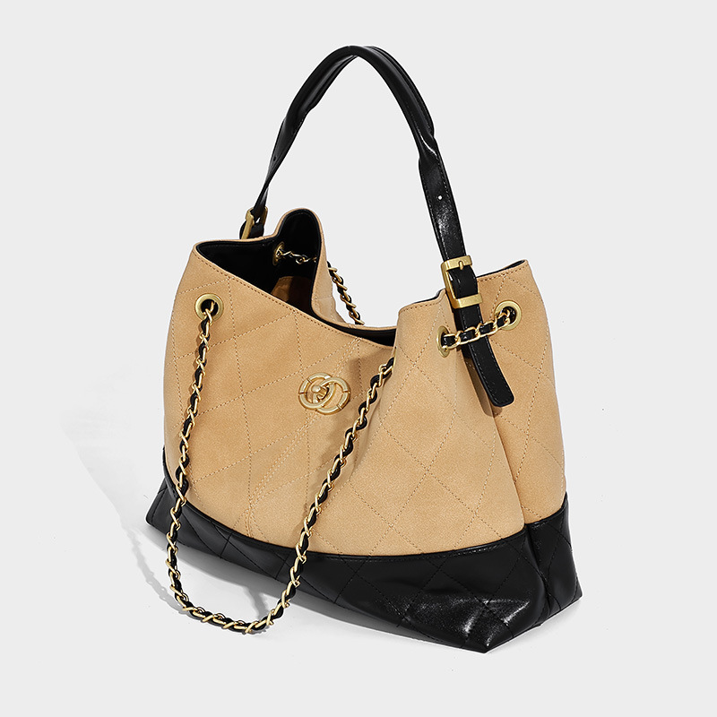 Xiaoxiangfeng2025 nuevo otoño y invierno de Nicholls herramienta de hierro de un hombro, bolsa de mano de moda de gran capacidad, bolsa de mano