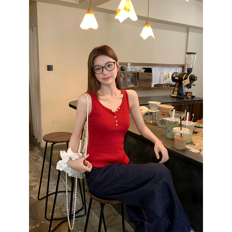 Pure Desire Hot Girl с v-образным вырезом, женская внутренняя одежда, лето 2025, новый дизайн, нишевый тонкий топ без рукавов