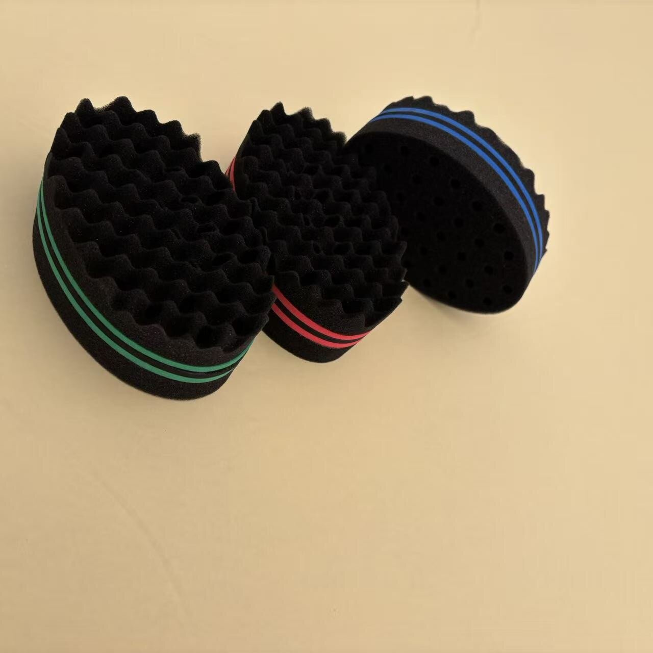 Fuente oval agujero negro rizador de pelo guante esponja negro fábrica de esponja caliente transfronteriza
