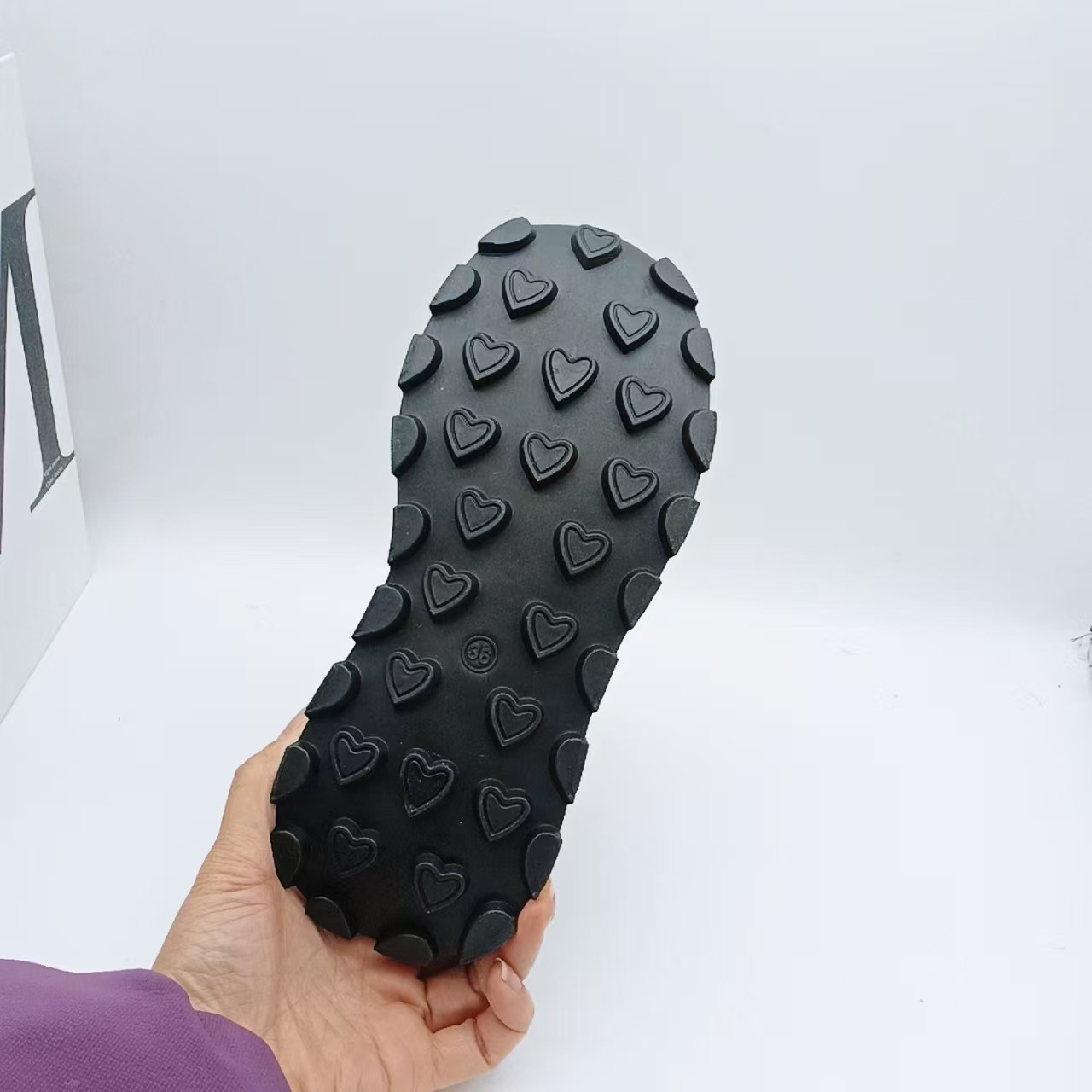 2025 invierno nuevo estilo de moda de algodón cuatro estaciones de piel de terciopelo cómodas zapatos de mujer Agan zapatos deportivos de mujer