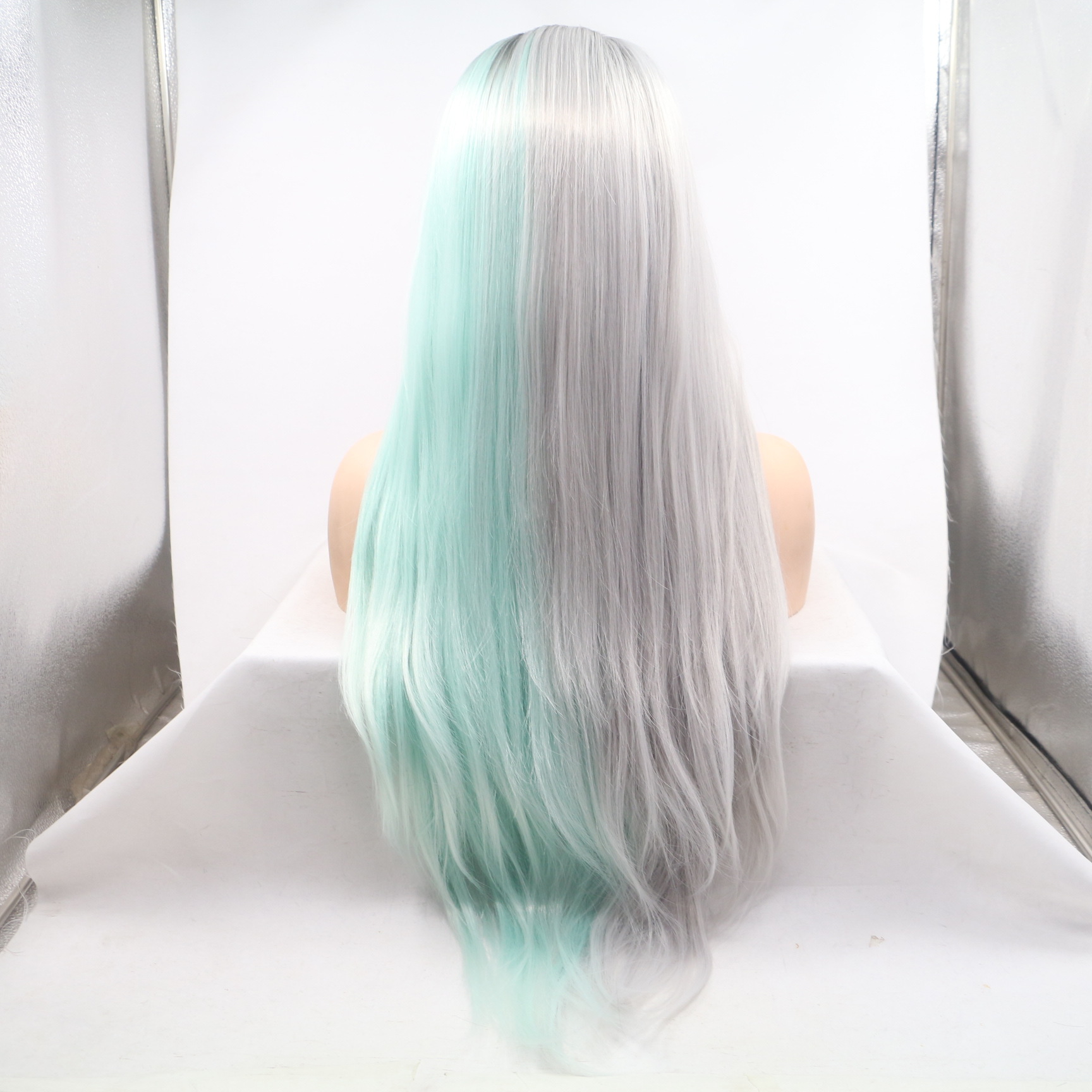 NEW LOOK Fibra química europea y americana de alta temperatura seda mujer gris verde marea cabello rizado medio largo tejido a mano frente encaje peluca cubierta