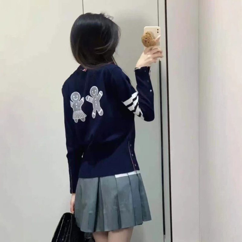 Tb Spring and Autumn New Knitted Cardigan with a High-End Feel, Trendy and Sweet Style for Women, Embroidered Cute Cookie Man Cardigan Tb Spring and Autumn New Knitted Cardigan with a High-End Feel, Trendy and Sweet Style for Women, Embroidered Cute Cookie Man Cardigan