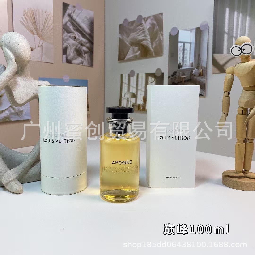Marca vietnamita No Man 's Land Blue Wind Bell Peras británicas Negro Blanco Teddy Bear Rose Water Rojo 540 Perfume