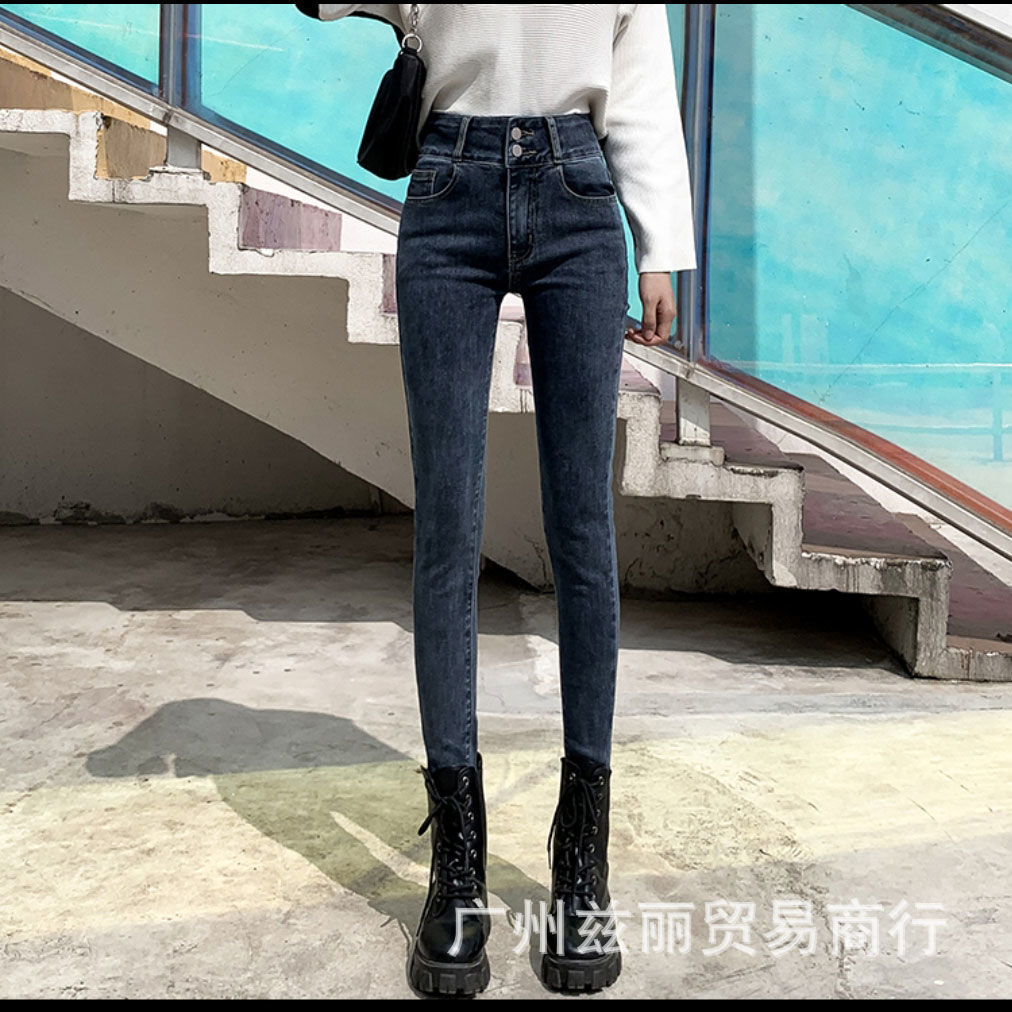 8191416d40e4baa4c38def0586e5c6