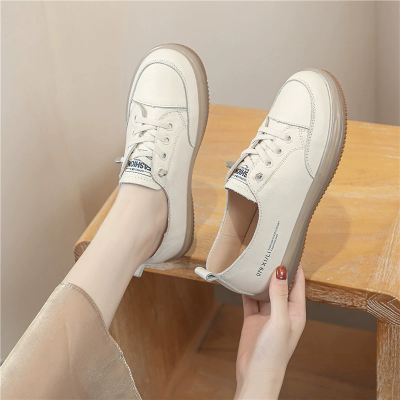 Ллойд из коровьей кожи маленькая белая обувь женская 2025 новая летняя осень одна педаль мама туфли