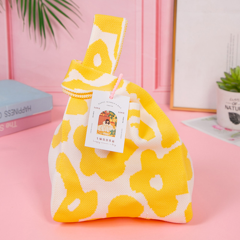 노란 꽃 + 액세서리 없음