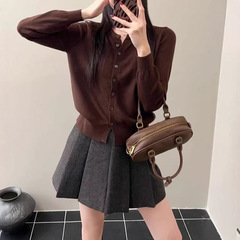 2025年新款韩系温柔毛衣女软糯亲肤针织衫小开衫圆领毛衣外套女潮