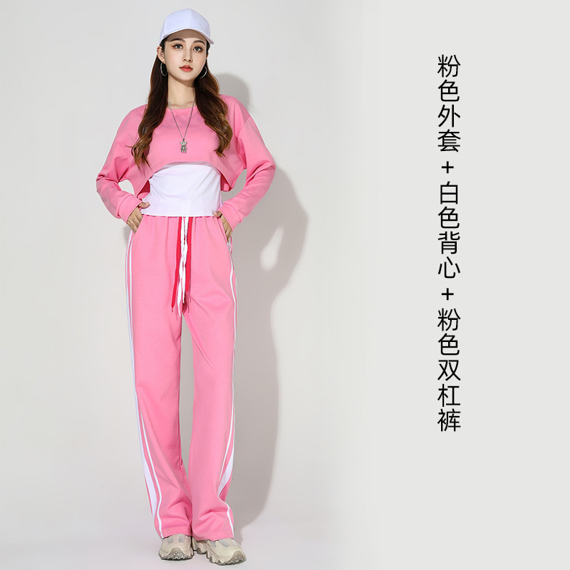 広場のダンスの服装の秋冬の新型の中高年の団体の演技の服の運動のレジャーの3セットの女性の鬼の歩のダンスの服|undefined