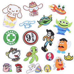 Direct sales from Junle: embroidered animal cartoon patch for clothing and bag accessories, iron-on patch with customization available.
