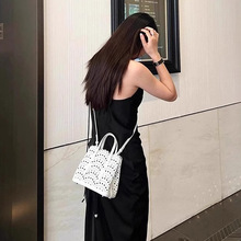 �ִ�yţƤ�U��������ļ��¿���U��С���OӋб�����ƤŮ��