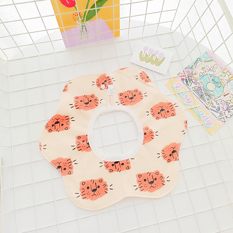 Bebé recién nacido otoño e invierno nuevo estilo flor saliva toalla algodón bebé impermeable escupir babero 360 grados rotación