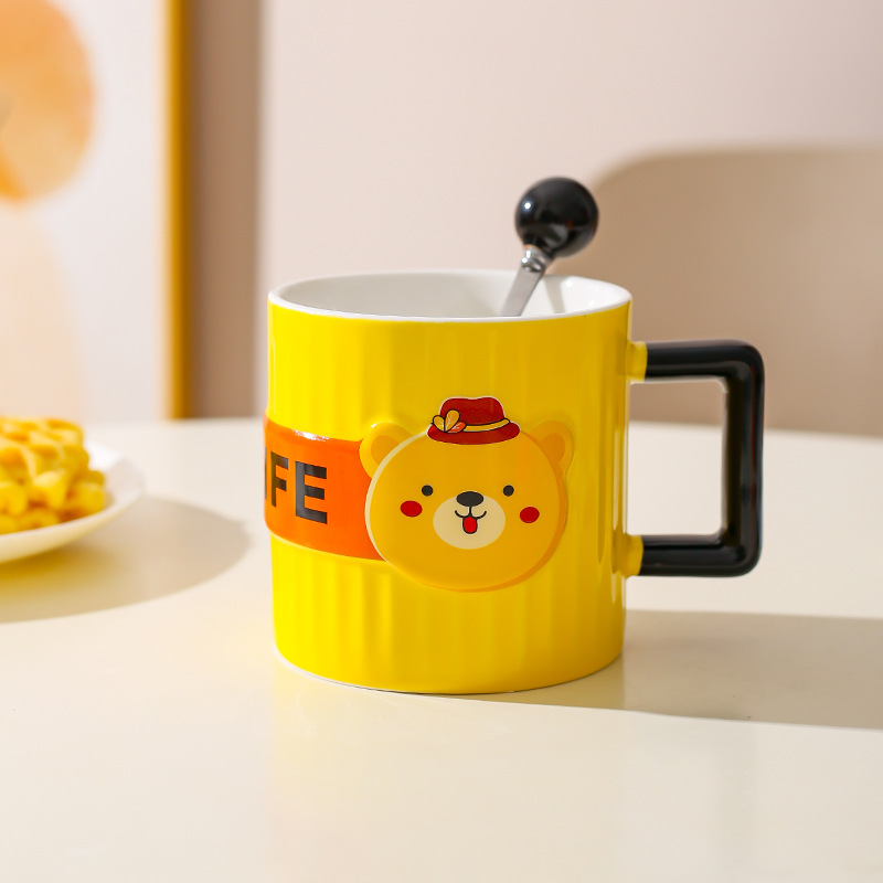Creativo lindo oso Taza de cerámica pareja taza niños y niñas taza de agua taza de café con cuchara taza de desayuno del hogar