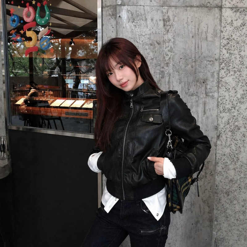 American retro black cool and stylish leather jacket for women, short spring and autumn high-end slim-fit biker jacket top American retro black cool and stylish leather jacket for women, short spring and autumn high-end slim-fit biker jacket top