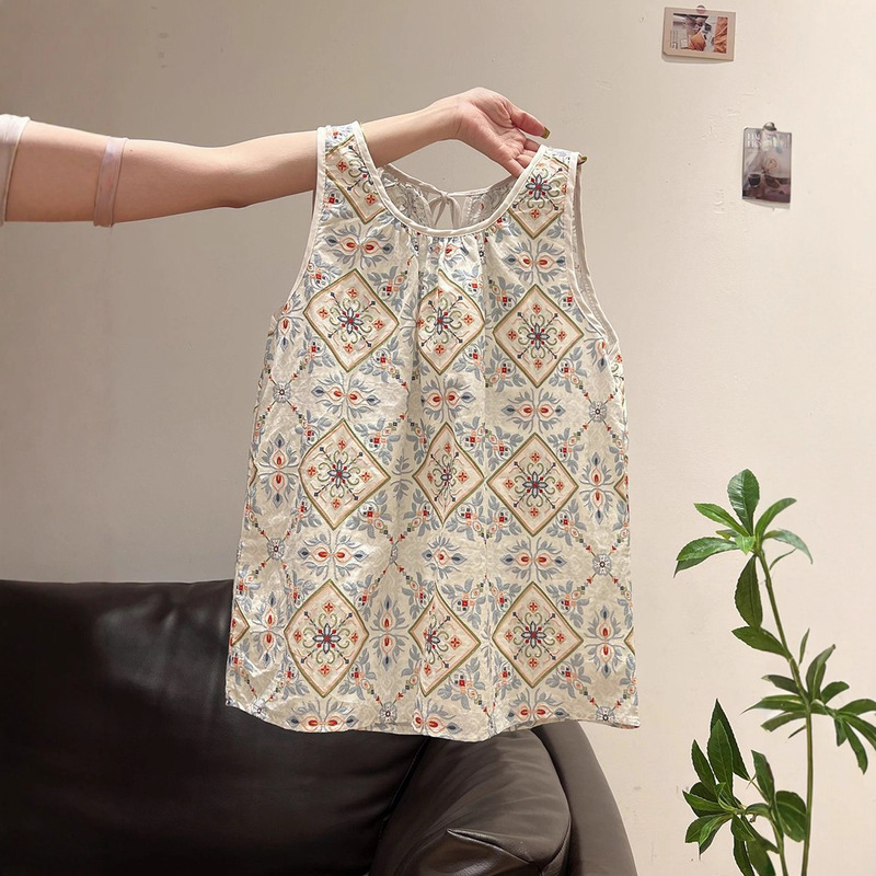 Korean-Style Round-Neck Shirt Women's Vest 2026 Summer New Versatile Slim-Fit Niche Floral Top Trendy Blouse
