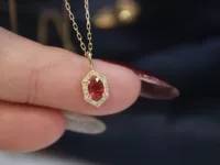 18K золото 35 очков голубь красный драгоценный камень ожерелье женский au750 золото бриллиантовый цвет сокровище ключицы цепи реального золота бриллиант кулон