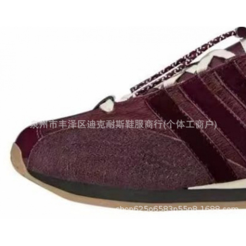 Zapatos de Putian, versión alta Samba, diseño original, Año de la Serpiente, zapatillas versátiles de suela gruesa que aumentan la altura, de color rojo para el campus, modernas y versátiles.