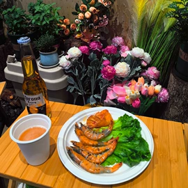 一次性碗碟;可降解餐具;一次性餐盒