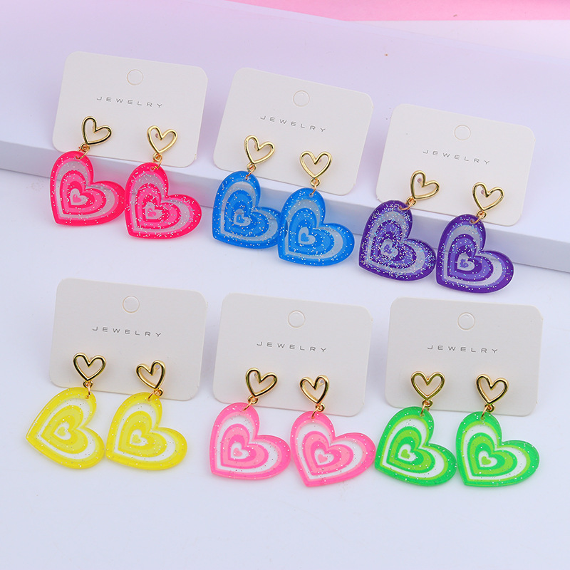 1 Pair Sweet Heart Shape Arylic Hollow Out Valentine's Day Women's Earrings display picture 2