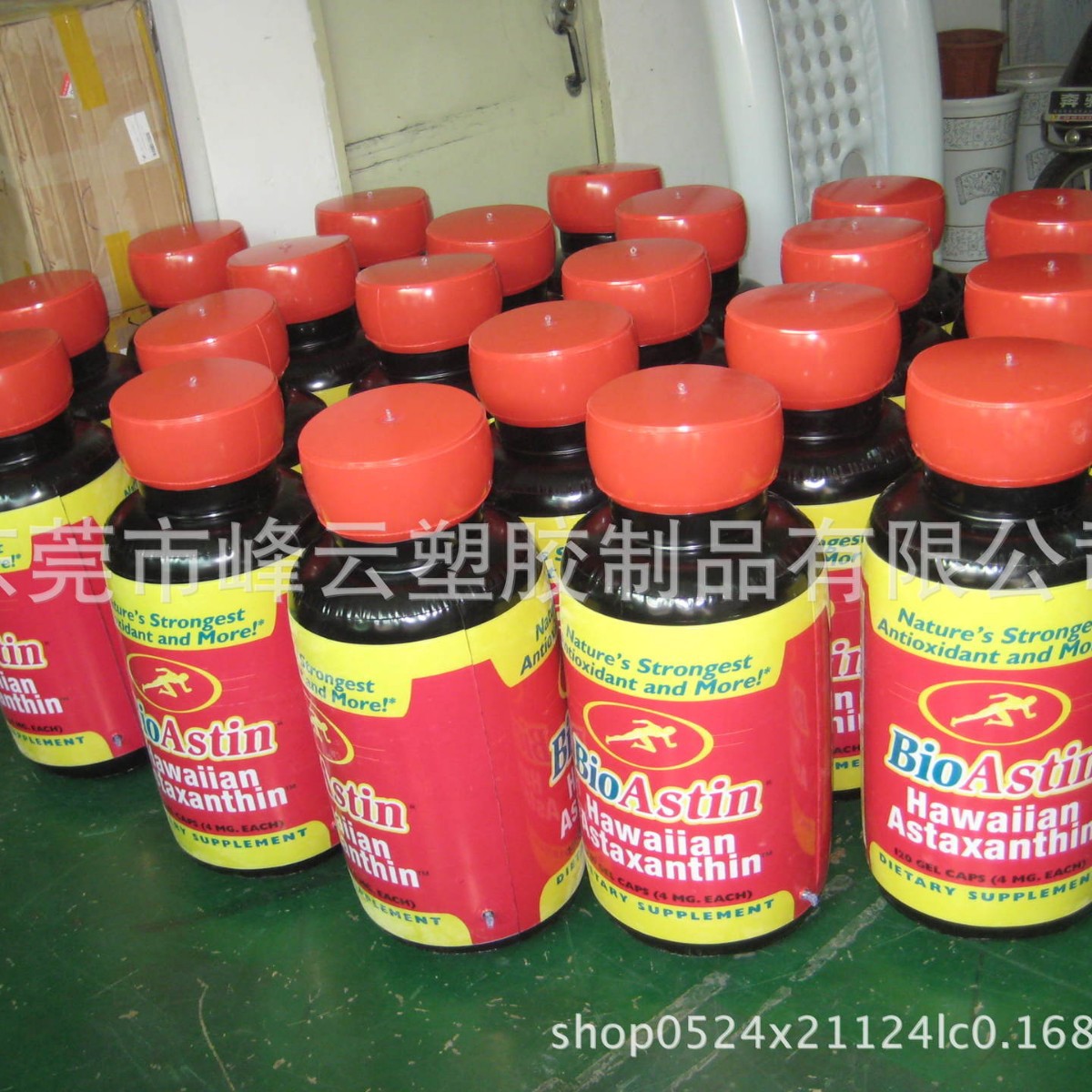 批发新款pvc充气瓶子模型 广告饮料易拉罐模型 吹气可乐模型