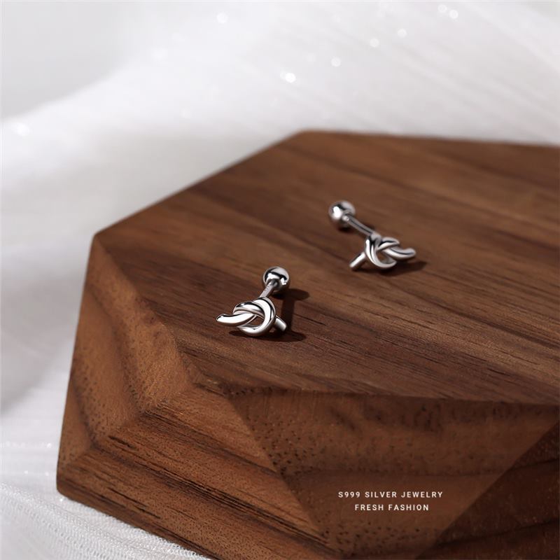 S999 Silver Wrapping Knot Small Earnail Female Twisted Flower Design Advanced Autumn and Winter High Face Earaccessory_voghion.com