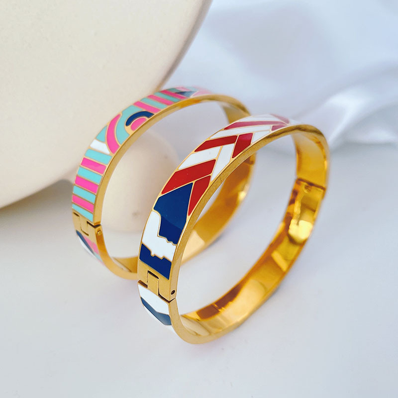 Titanium Steel 18K Gold Plated Casual Simple Style Plating Geometric Titanium Steel Bangle display picture 4