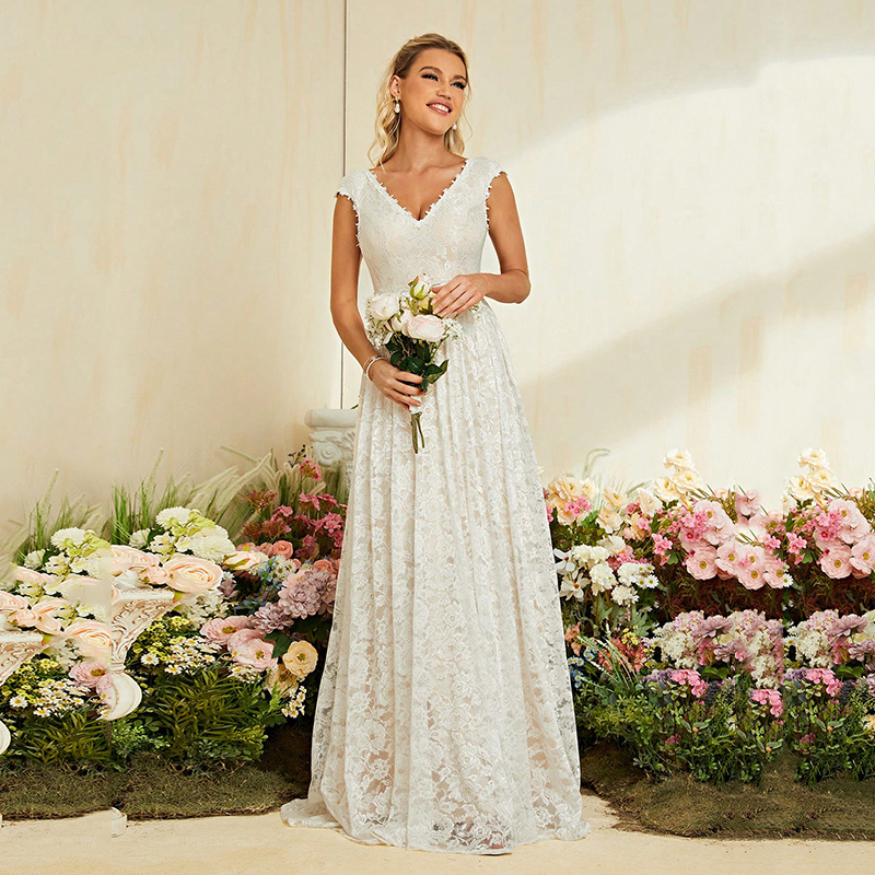 Lace Evening Dress Spring New V Neck Slim Fit White Long Skirt A-Line Royal Sister Style Dress for Women