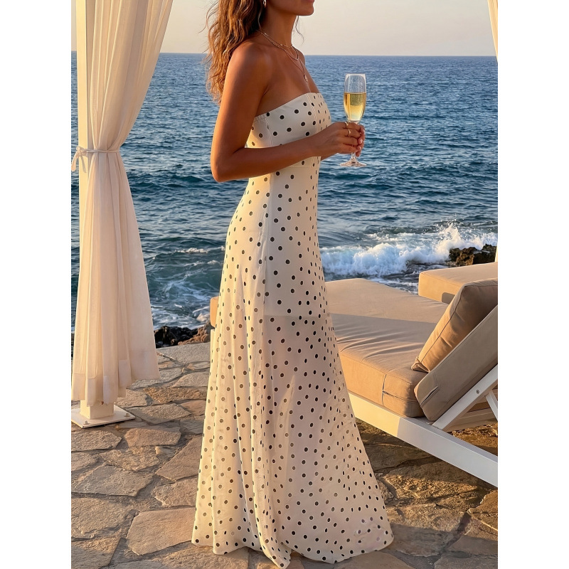 Summer elegant hydrolate for leisure