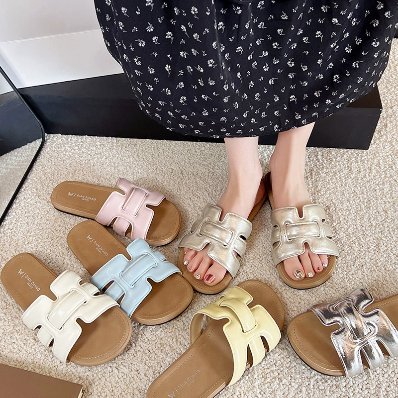 Модные пляжные сандалии в стиле феи, лето-осень 2025, новые французские универсальные плоские повседневные шлепанцы