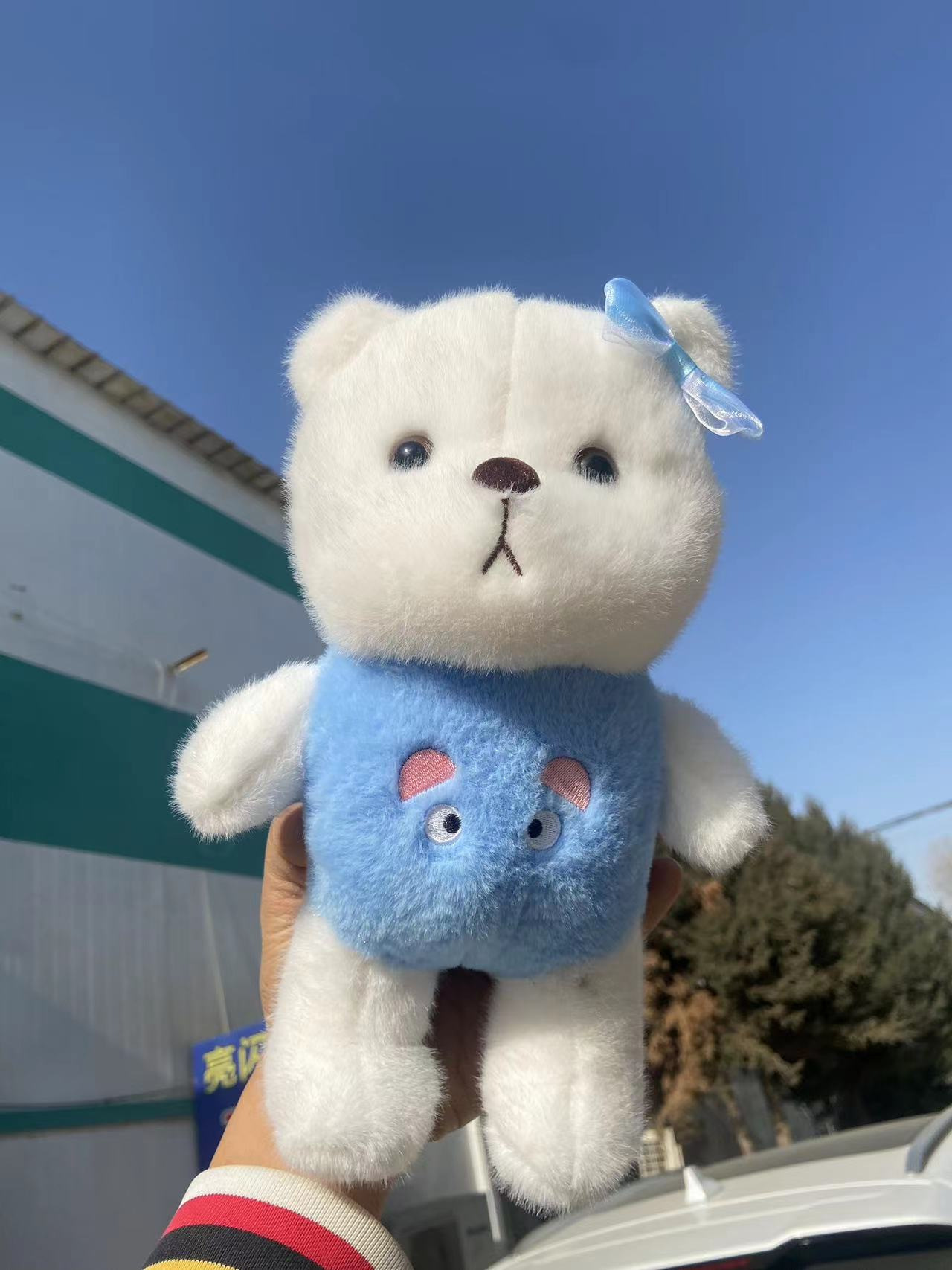 Oso lanlina de visón europeo