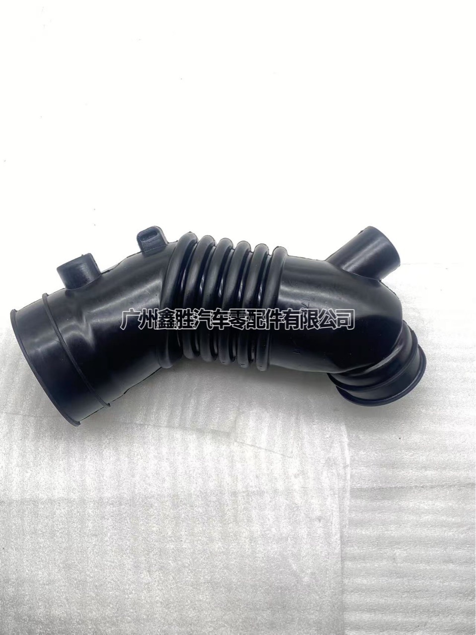 17881-0L050 0L051 Is Suitable for Toyota Hilux Vigo Air Intake Hose Kun25 Pickup Truck