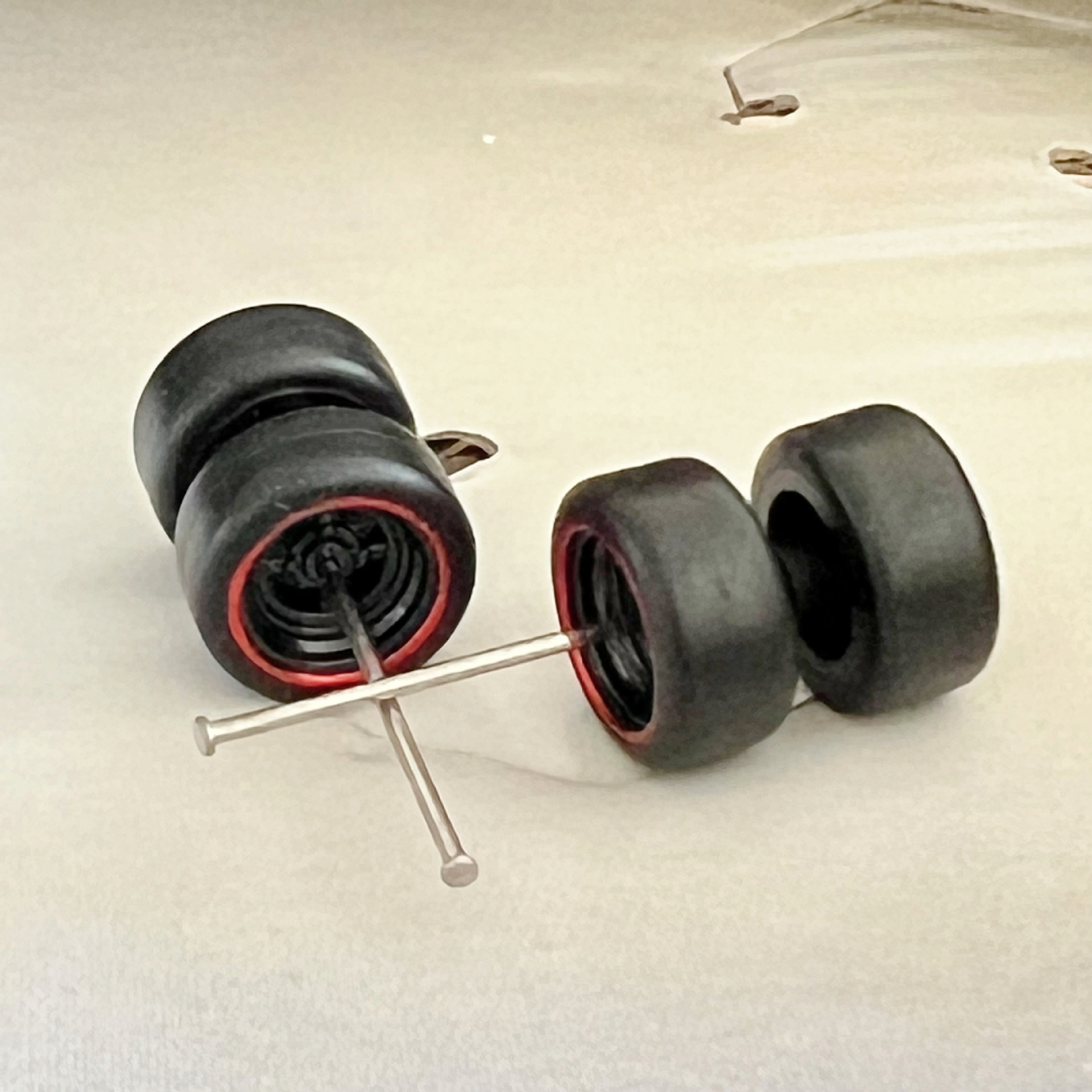 Hot Wheels Matchbox Domica 1/64 de nivel de entrada de aleación de coche modelo de modificación de la rueda de goma del neumático de goma cubo de la rueda