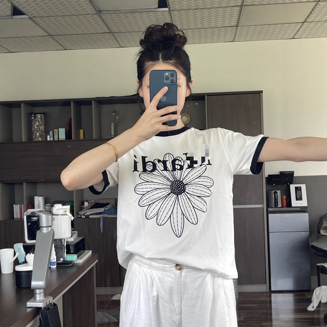元の工場は対外貿易の服装を提供しています。
